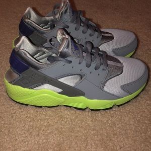 Nike Air Huarache Lime Green and Purple